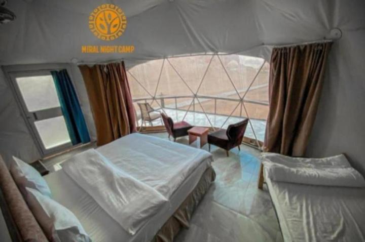 Wadi Rum Camp Stars&jeep tour Hotel Buitenkant foto